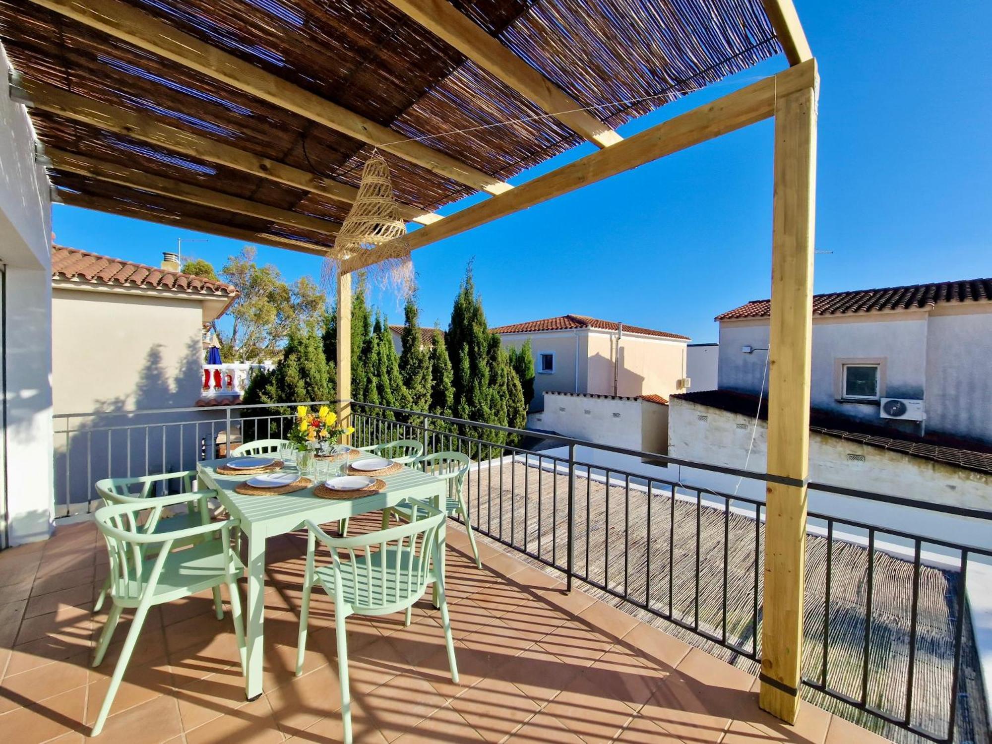 Gorgot P1 I Apartamento Con Terraza Y Piscina Comunitaria Cerca De La Playa Empuriabrava Εξωτερικό φωτογραφία